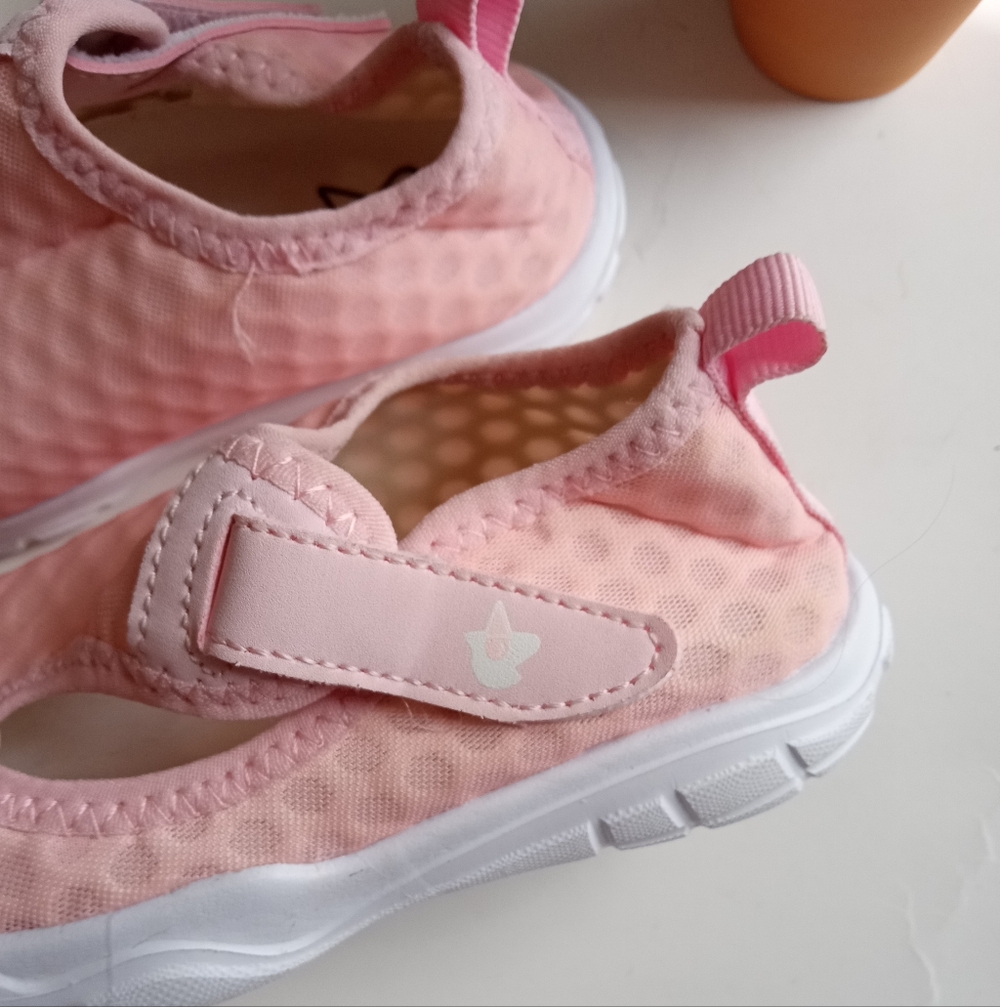 Pink Mesh Breathable Slip-on Toddler Girl Shoes Beach Pool - Picture 4 of 9
